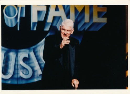 Harlan Howard being inducted into the Country Music Hall of Fame in 1997